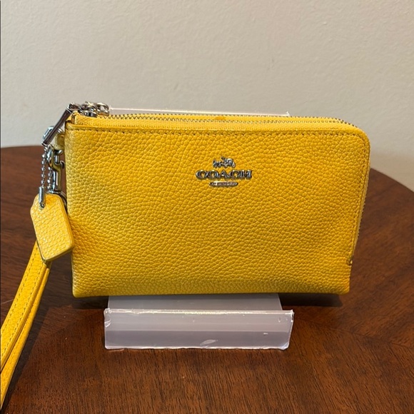 Coach Double zip wallet  6.5”w x 4”h pebbled leather  goldenrod yellow  wristlet - Picture 1 of 15